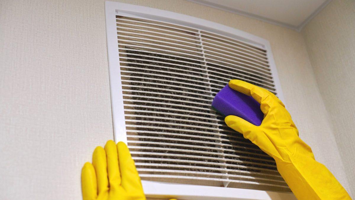 cleaning an air vent