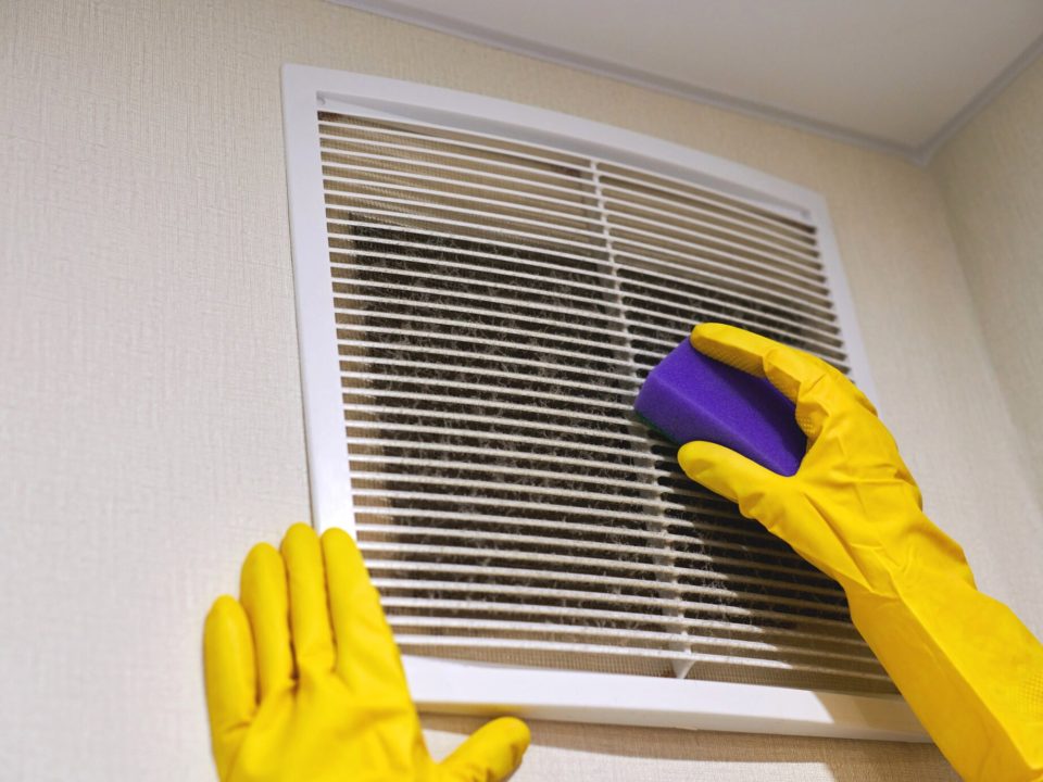 cleaning an air vent