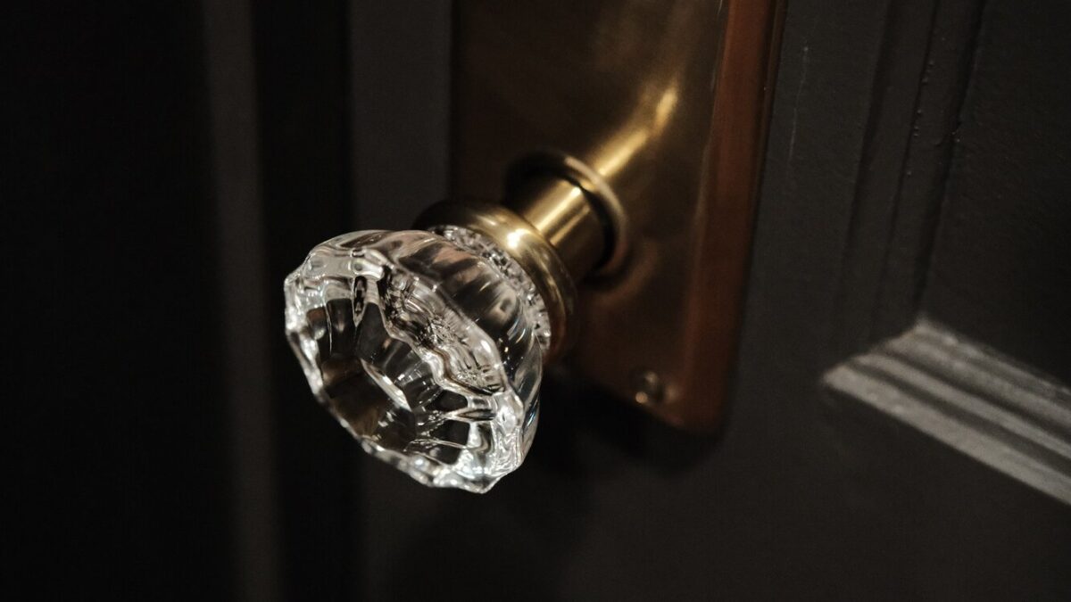 diamond door knob